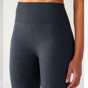 Lululemon Free to Flow Tights
